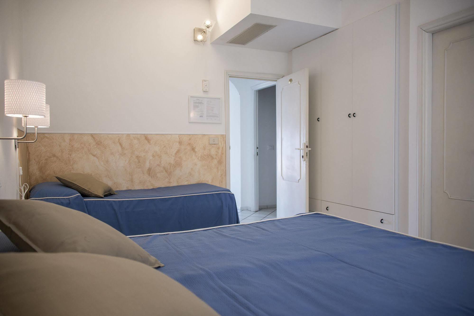 Hotel Il Perseo Chiessi Extérieur photo