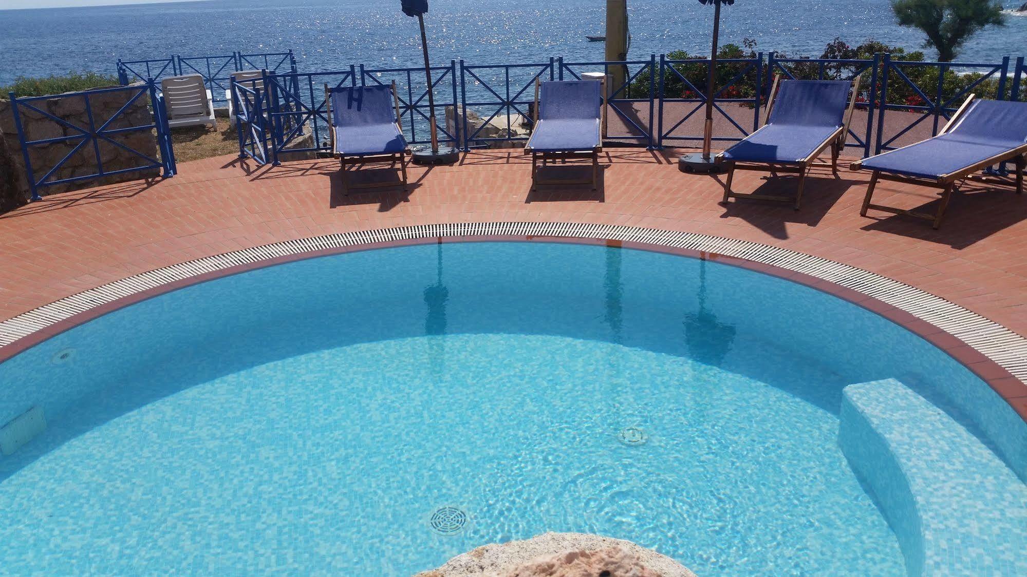 Hotel Il Perseo Chiessi Extérieur photo